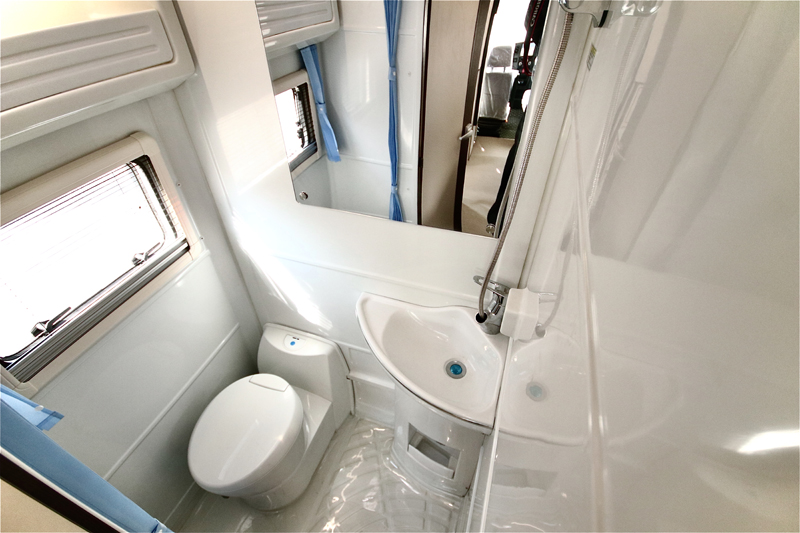 舒適、空間、安全,樣樣具備的房車 舒適、空間、安全,樣樣具備的房車