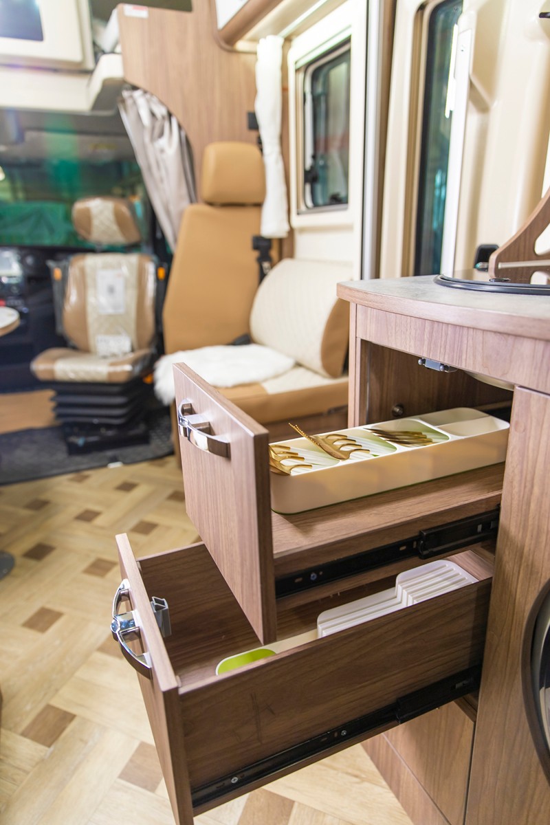 更有空間,更舒適的國六房車 更有空間,更舒適的國六房車