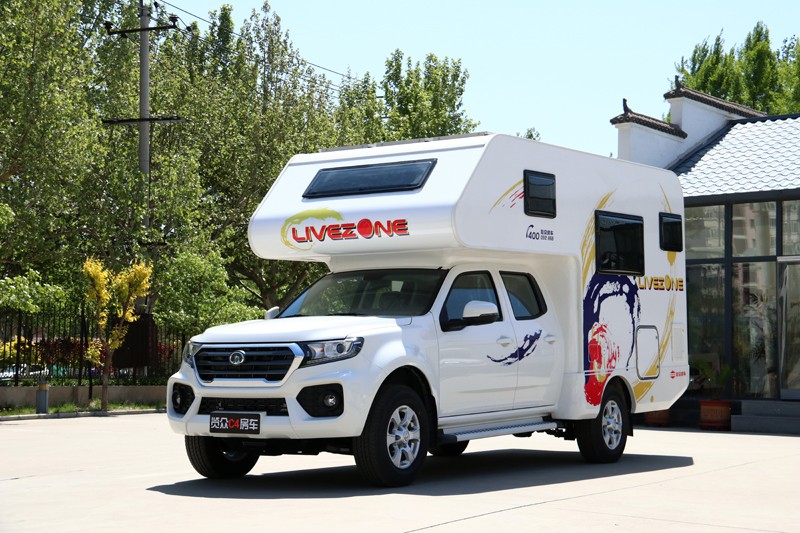 房車(chē)旅行，面對(duì)復(fù)雜路況四驅(qū)是必選