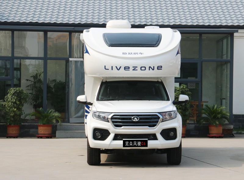 房車(chē)旅行，面對(duì)復(fù)雜路況四驅(qū)是必選