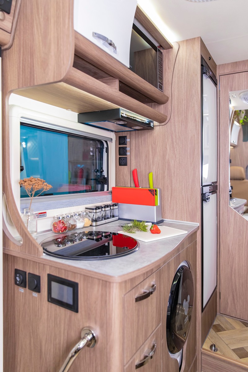 深度自駕，品質房車生活選這款