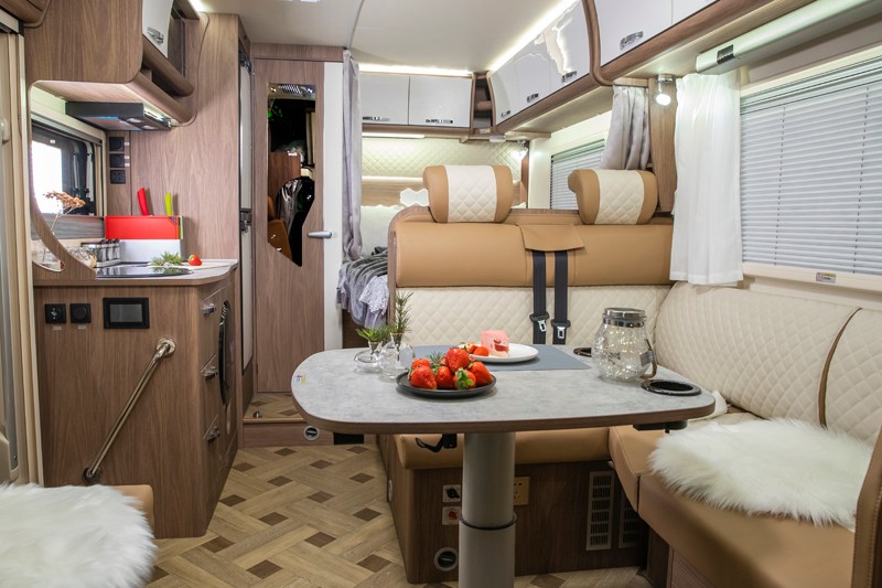 品質、安全、舒適、空間,這款房車沒得挑 品質、安全、舒適、空間,這款房車沒得挑