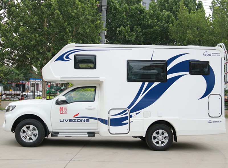 炮營集合，連看自由炮房車