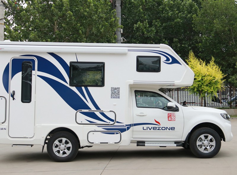 炮營集合，連看自由炮房車