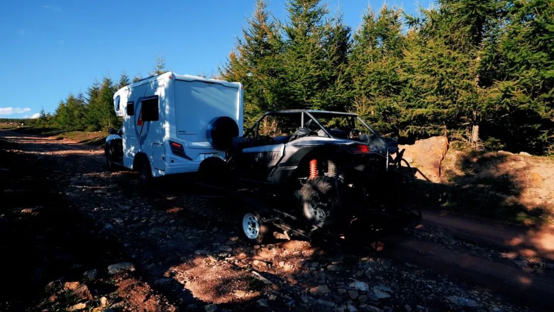 C6駕照即將到來(lái)！這款擁有牽引資質(zhì)的自行式房車(chē)千萬(wàn)別錯(cuò)過(guò)！