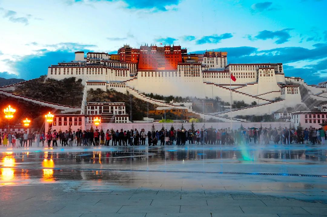 雪域西藏，此生必駕—— 自由炮護航！