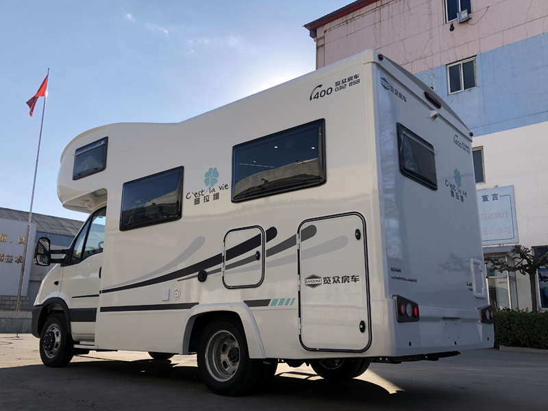 幸運(yùn)四葉草房車，旅行更舒適選擇